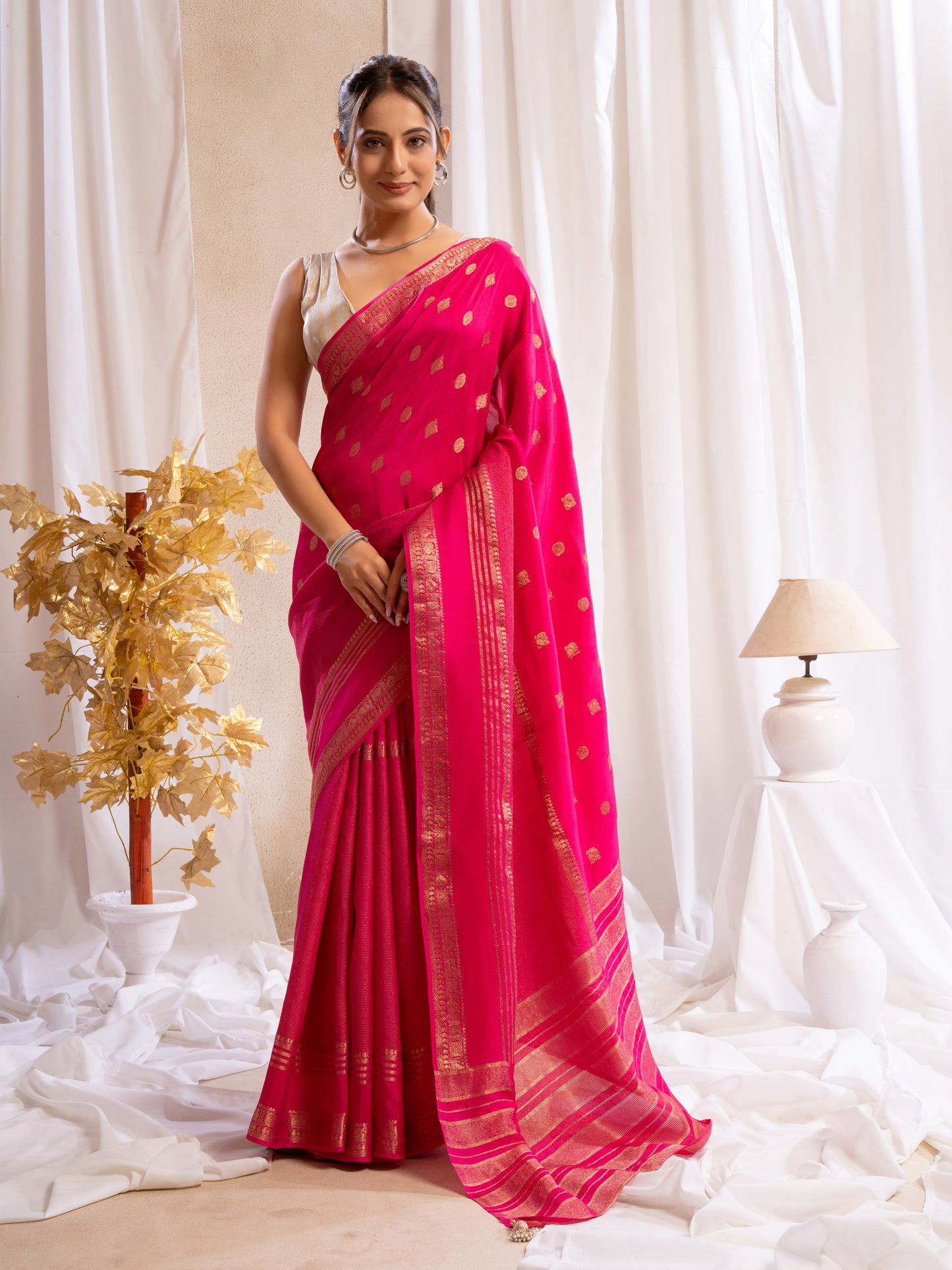 Rani Pink Dola Silk Saree With Zari Borders)