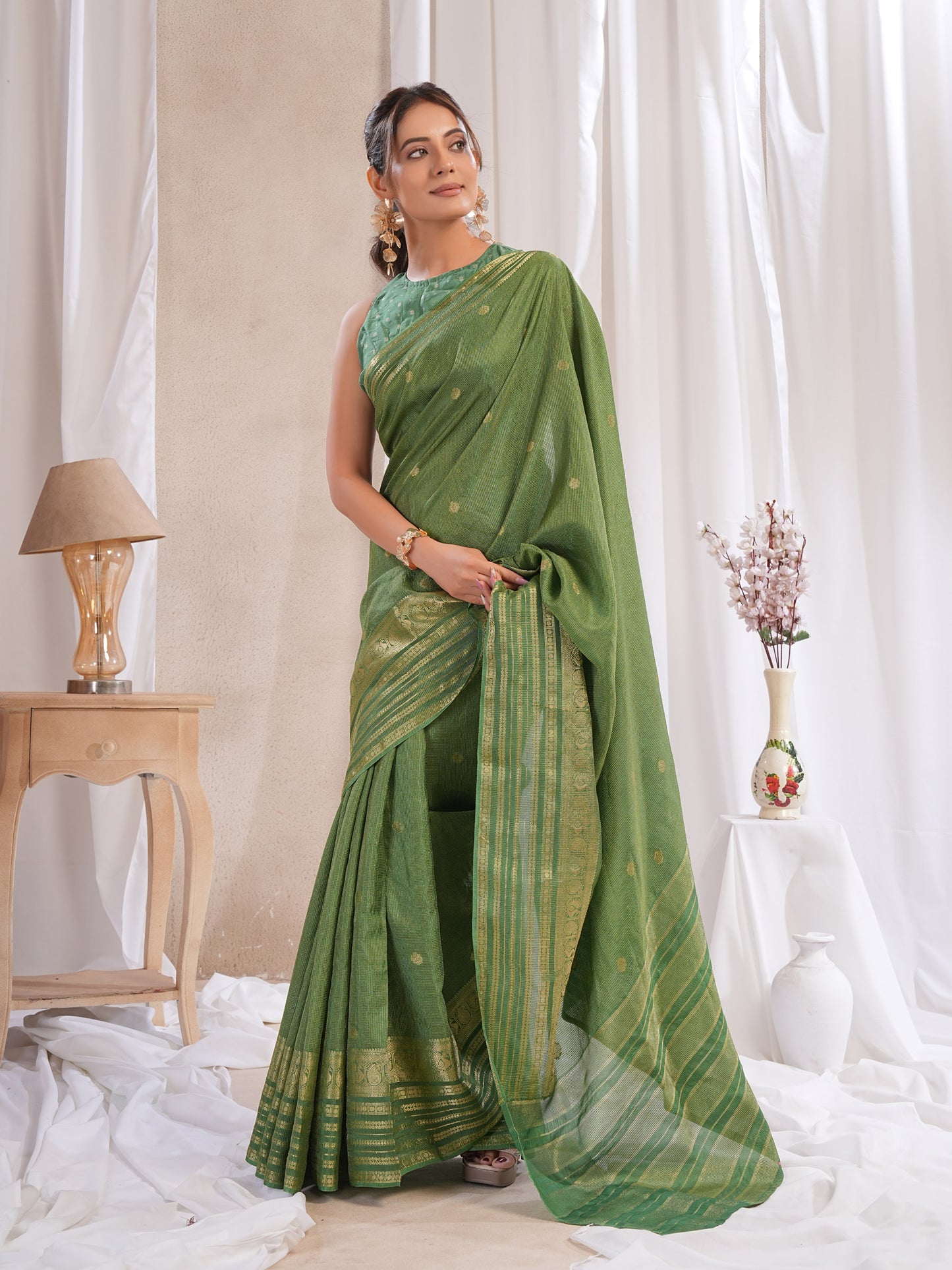 Green Dola Silk Saree With Zari Borders