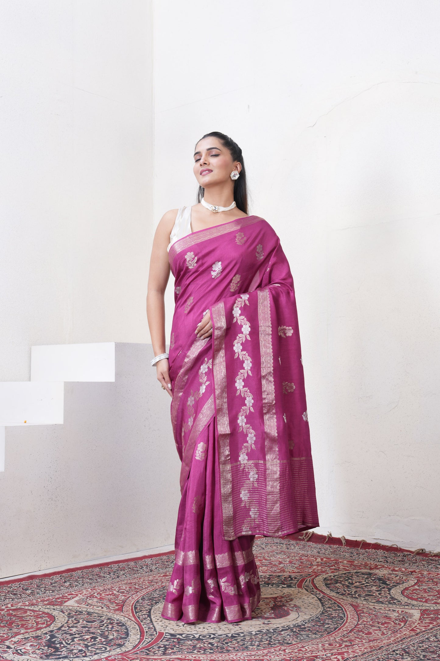 Maroon Dola Silk Saree With Zari Borders