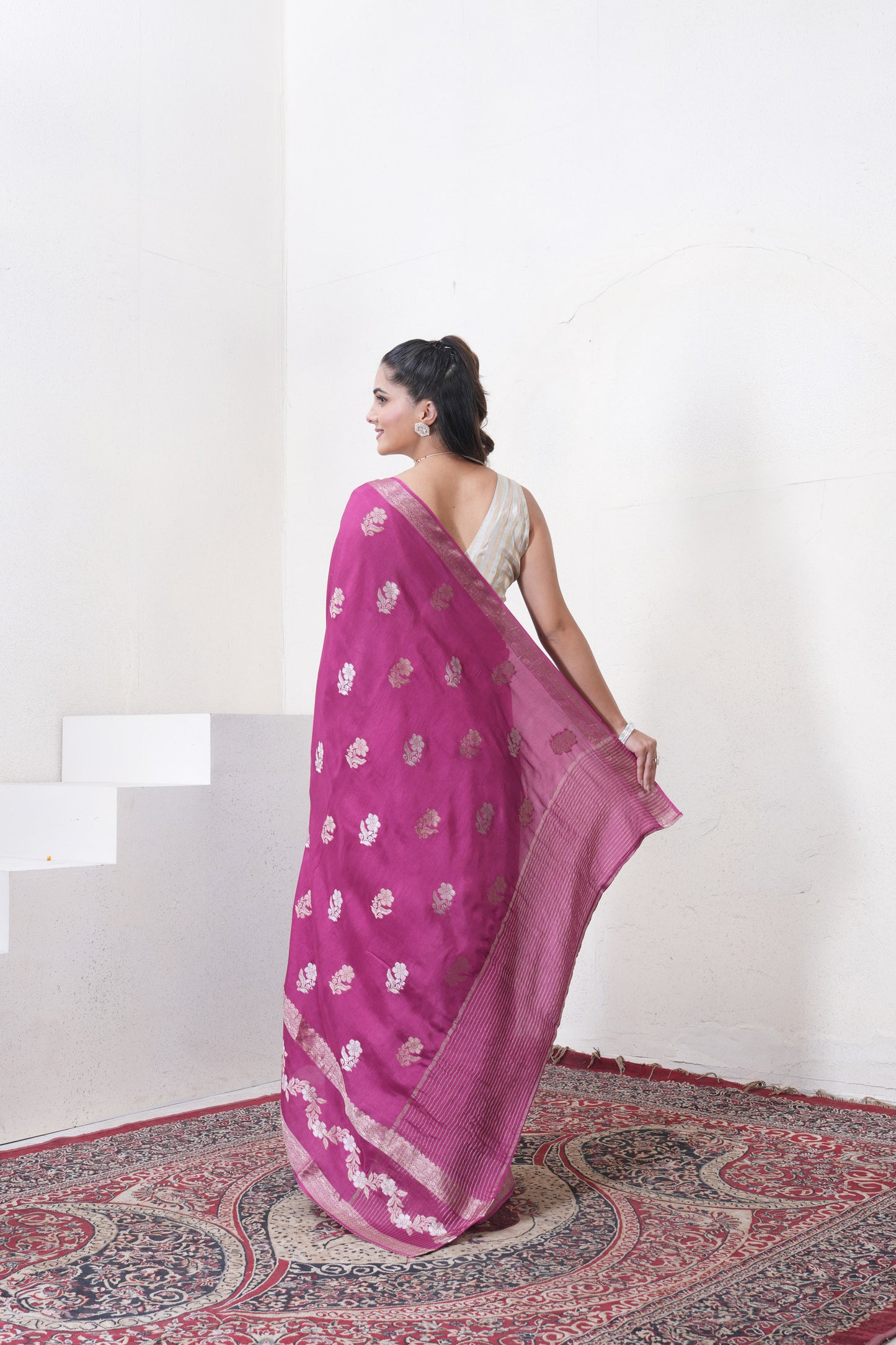 Maroon Dola Silk Saree With Zari Borders